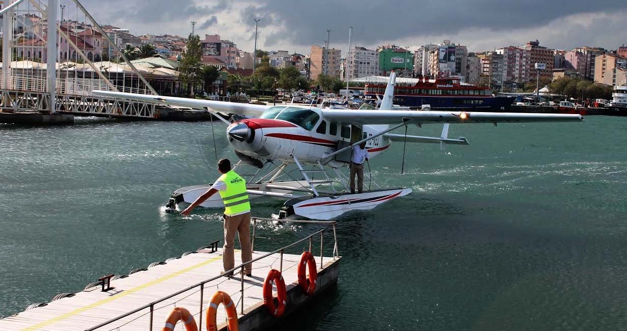 BANDIRMA - İSTANBUL DENİZ UÇAĞI SEFER SAATLERİ DEĞİŞTİ
