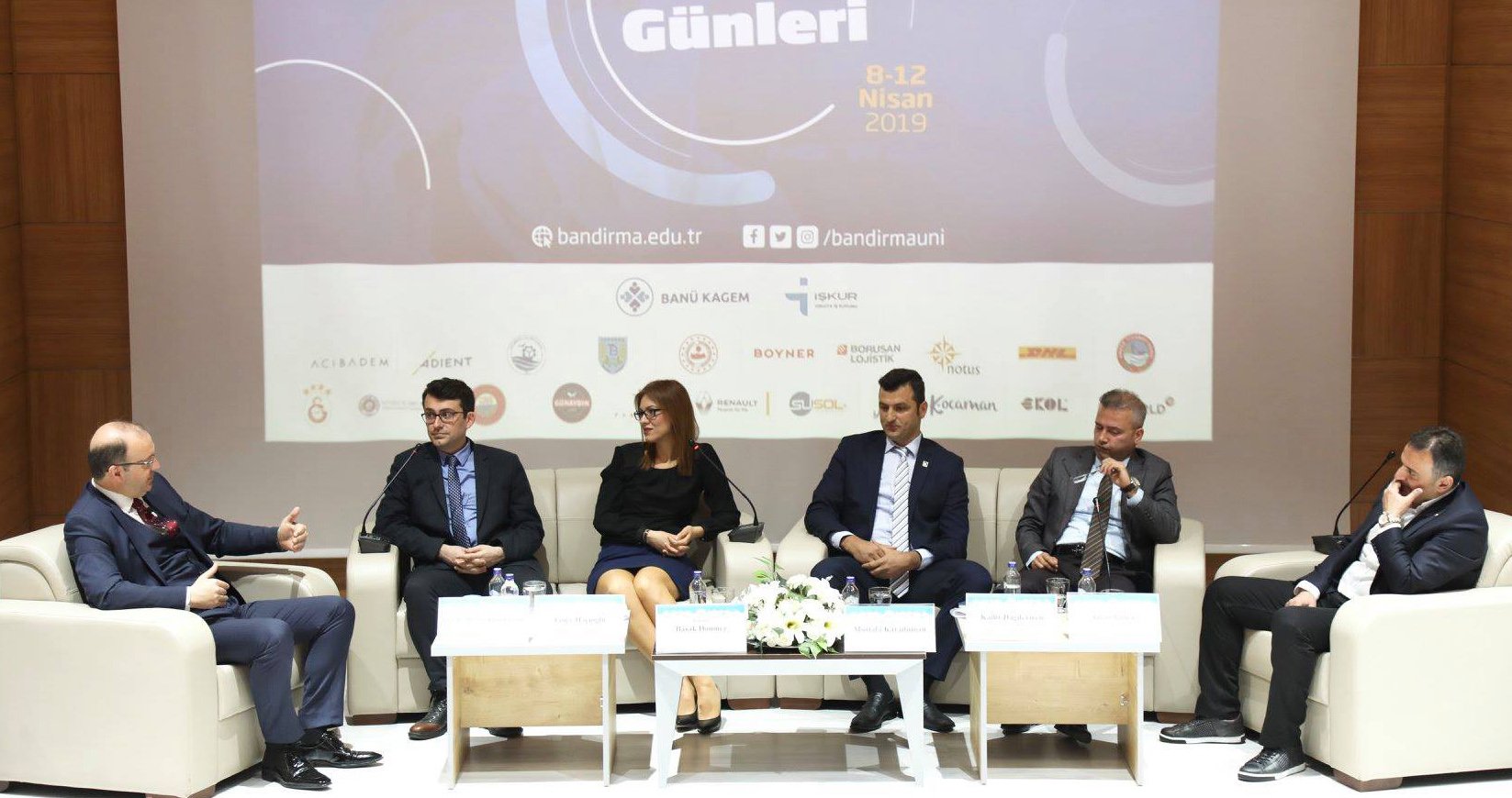 BANDIRMA TİCARET ODASI ÜNİVERSİTE KARİYER GÜNLERİNE KONUK OLDU